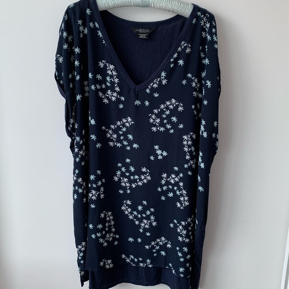 Navy Floral V Neck - Michel Studio 2X